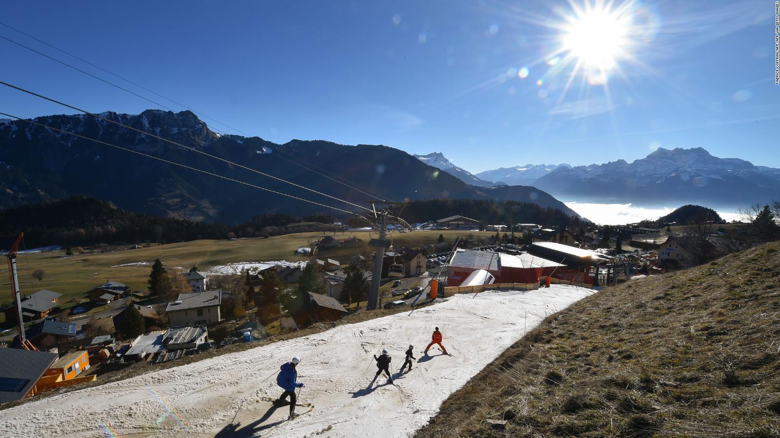 Ni los cañones de nieve salvarán las pistas de esquí europeas del cambio  climático