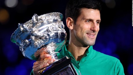 Novak Djokovic gana su octavo Abierto de Australia al vencer a Dominic  Thiem en tensa final | CNN
