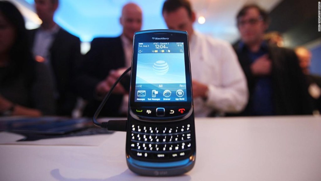 Blackberry regresa con un nuevo teléfono 5G… y su teclado ...