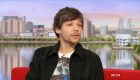 Molesto Louis Tomlinson por preguntas en entrevista de BBC