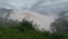 Impactantes imágenes de apertura de un dique en Tucumán