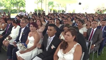 Dieron el "sí" en una boda masiva en Lima