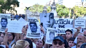 Masiva marcha por el crimen de Fernando Báez Sosa. (Foto de Télam).