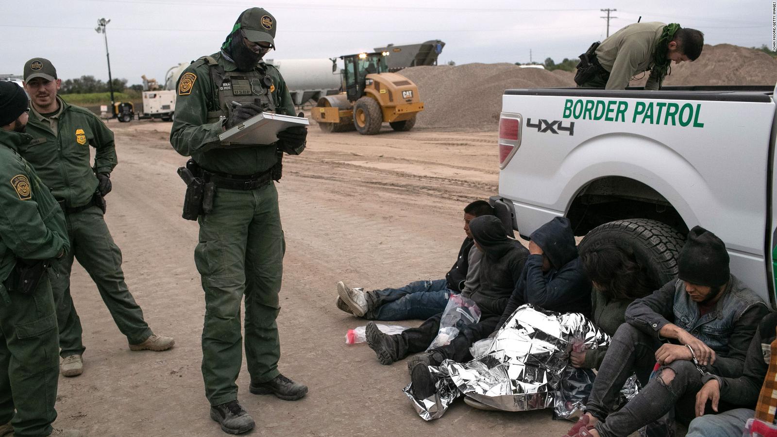 Crecen los detenidos en la frontera entre EE.UU. y México | Video | CNN