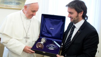 Amigo del papa: La comida de Bergoglio era pollo hervido de una gran simpleza