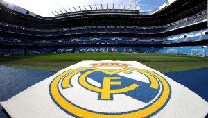 El estadio del Real Madrid se transforma en centro de acopio