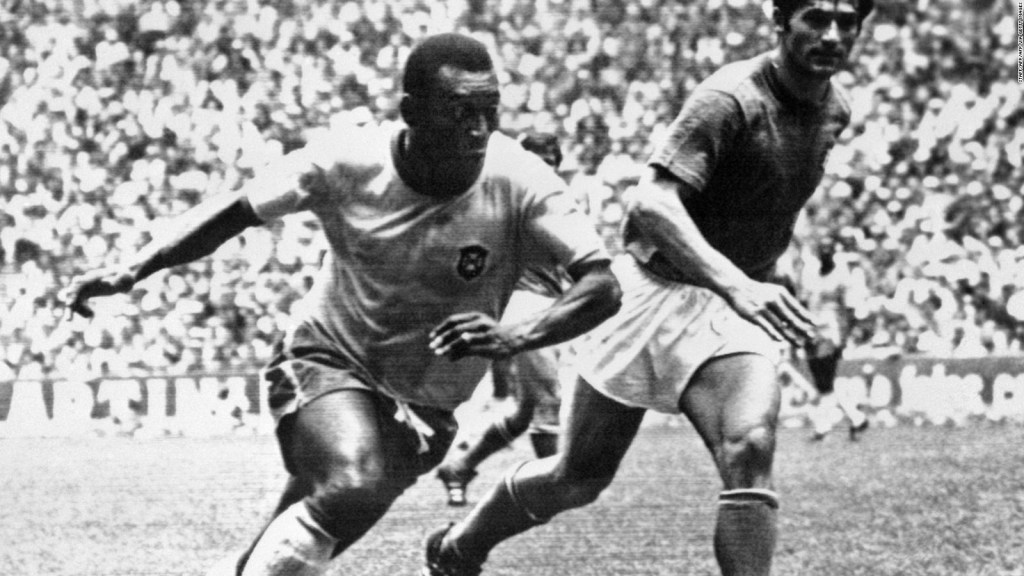 Pelé y el racismo en el fútbol: "en los llamadon chimpancés"