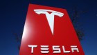 Tesla suspende producción en planta de California
