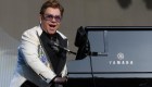 Elton John lanza fondo de emergencia por coronavirus
