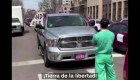 Personal médico protesta contra reapertura en EE.UU.