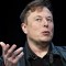 Elon Musk critica las órdenes de quedarse en casa del coronavirus, calificándolas de "fascistas"