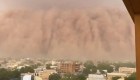 Tormenta de polvo gigantesca cubre la capital de Níger