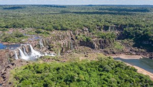 Las Cataratas del Iguazú, sin agua ni turistas