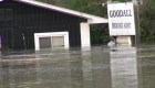 Inundaciones por ruptura de dos represas en Michigan