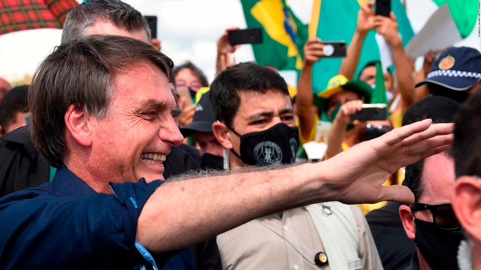 Alcalde brasileño le pide a Bolsonaro callarse y renunciar