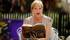 El nuevo libro de J.K. Rowling, escritora de "Harry Potter"