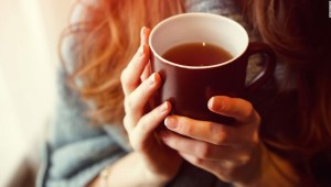 ¿Por qué beber té podría ayudar en una crisis?