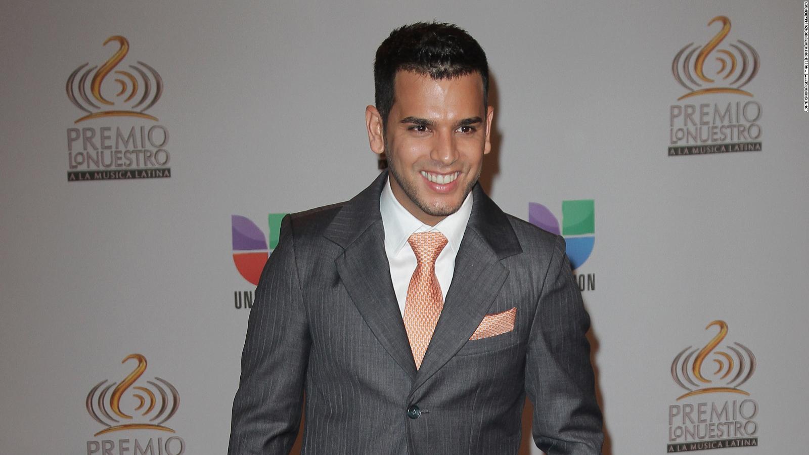 Tito El Bambino Narra Como Combina Su Religión Con Su Carrera En El Reguetón Video Cnn