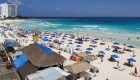 Cancún reabre al turismo en plena crisis por coronavirus