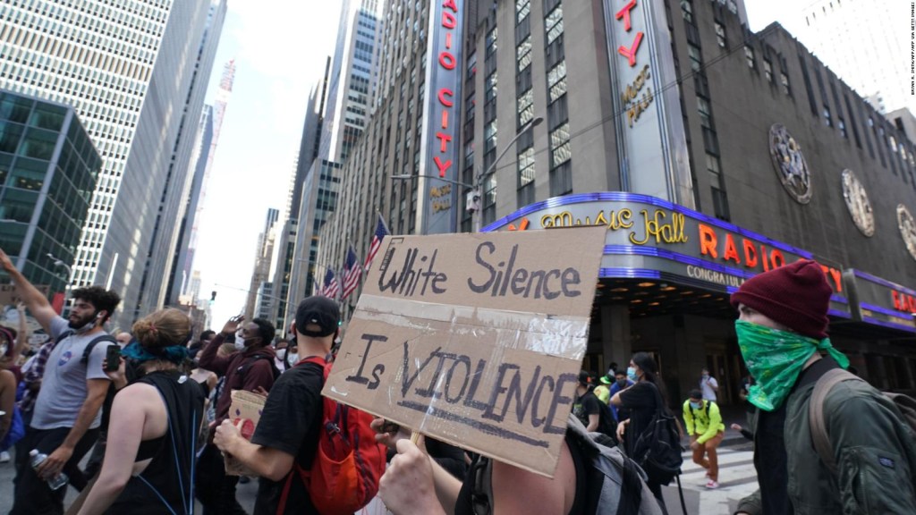 Disturbios y arrestos en las protestas en Nueva York