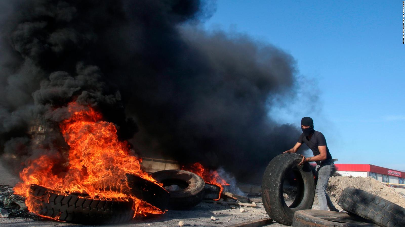 Nuevas protestas en el Líbano: la moneda cae y los precios se disparan |  Video | CNN
