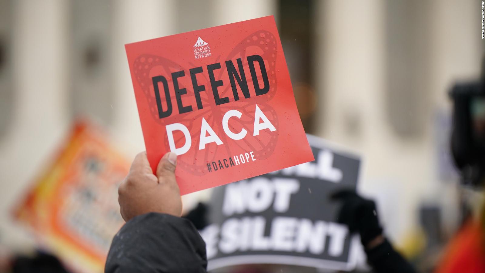 Qué es y cómo funciona DACA, el programa que protege a los “dreamers