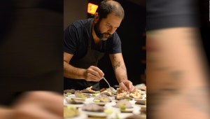 Enrique Olvera busca mantener de pie sus restaurantes