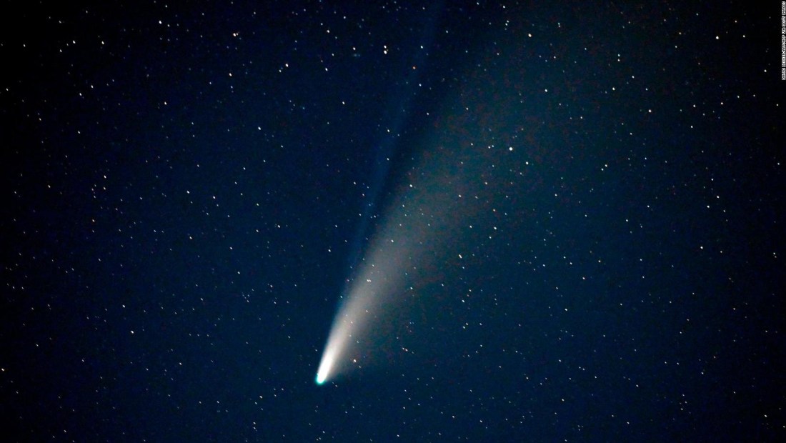 Una mirada al cometa Neowise desde el espacio