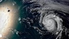 El huracán Douglas se acerca a Hawai con gran magnitud