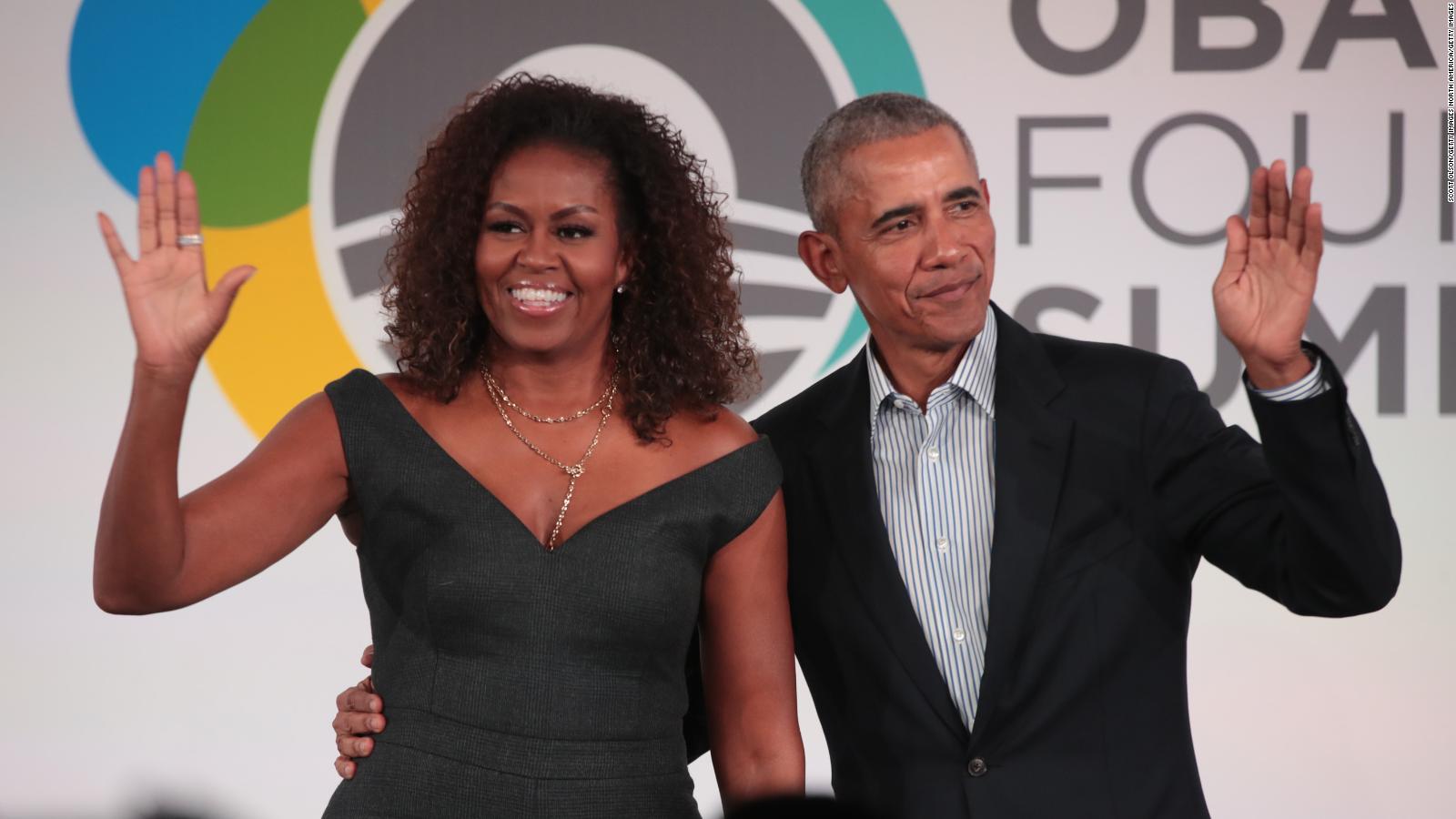 Escucha A Michelle Obama Entrevistando A Barack En Su Podcast CNN   200729144216 Michelle And Barack Obama Full 169 