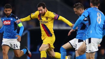 Covid-19: presidente del Napoli prefiere no jugar en Barcelona