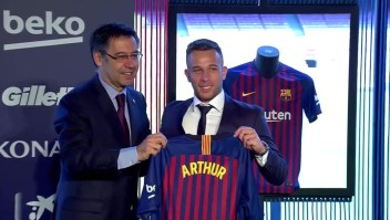 El Barcelona critica "indisciplina" de Arthur