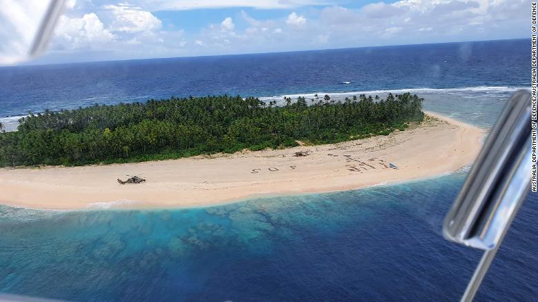 'SOS' en la arena salva a marineros de las islas del Pacífico