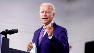 Joe Biden genera controversia al comparar a losafroamericanos y a los latinos