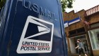 Demócratas cuestionan cambios en el Servicio Postal