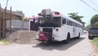 Banda transformó su autobús de giras en un mercado