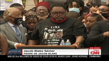 “No hay justicia, no hay paz”, reclama el padre de Jacob Blake