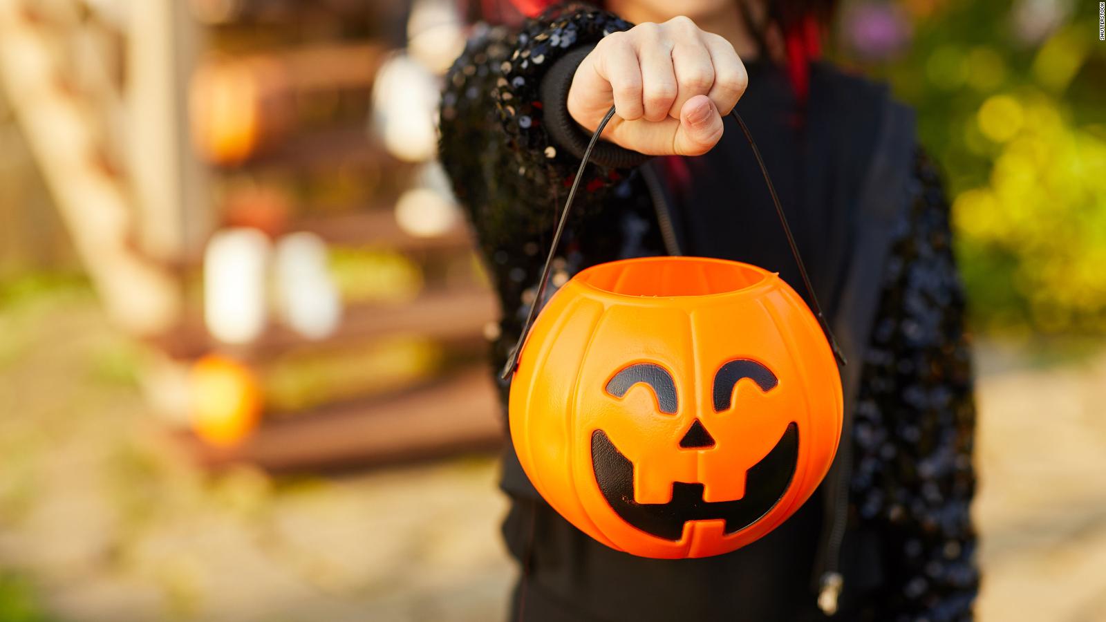 Recomendaciones para celebrar Halloween, Día de Muertos y Día de Acción de  Gracias en la pandemia | CNN