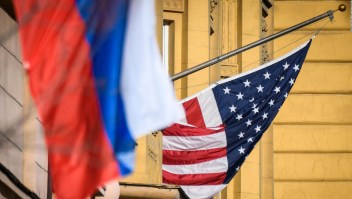Informante denuncia interferencia rusa en elección de EE.UU.