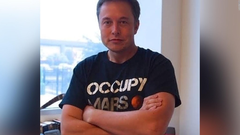 Elon Musk se lanza contra Microsoft