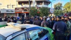 Policías de Buenos Aires protestan por mejoras laborales