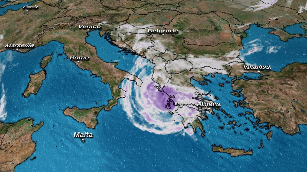Medicane Ianos tormenta grecia vientos fuertes