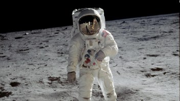 Conoce el plan de la NASA para llevar a una mujer a la Luna
