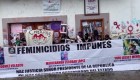 Más mexicanas protestan contra feminicidios en aumento
