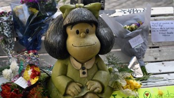 Argentinos despiden a Quino junto a Mafalda