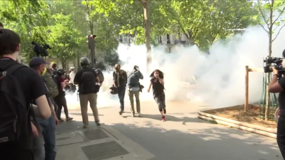 Los “Chalecos amarillos” reanudan protestas en Francia