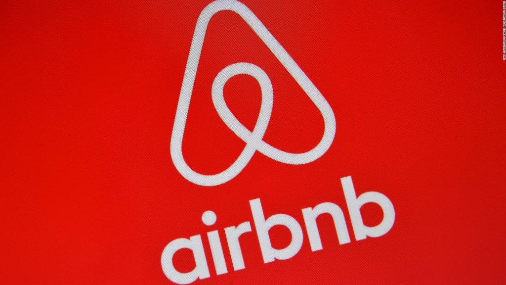 Airbnb cancela reservas de una noche de Halloween