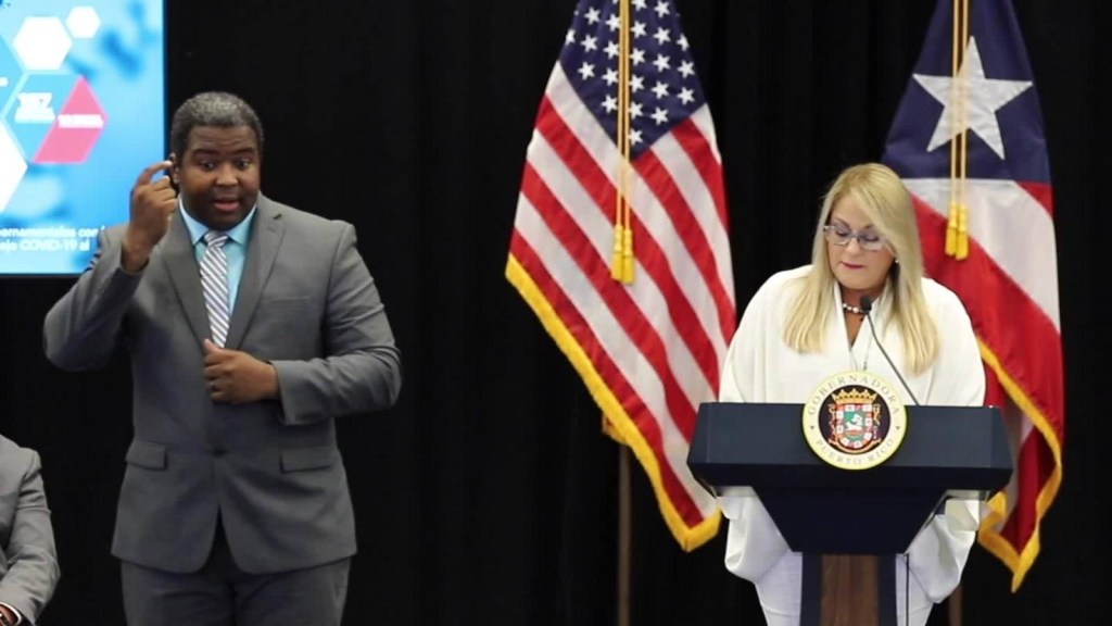 Gobernadora de Puerto Rico entra en cuarentena