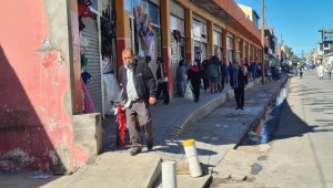 Reabre centro comercial al aire libre en Buenos Aires
