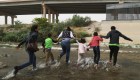 Más migrantes intentan cruzar ilegalmente a EE.UU.